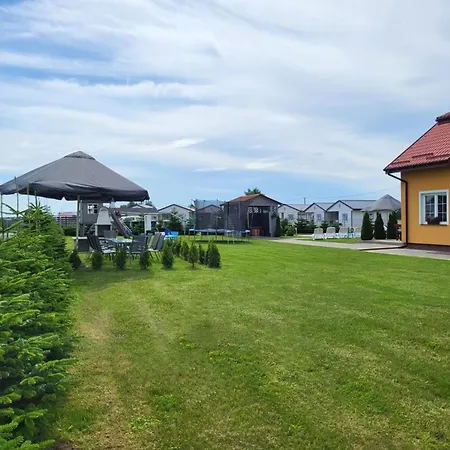 Comfortable Apartment, 5 Bedrooms, Summer Pool