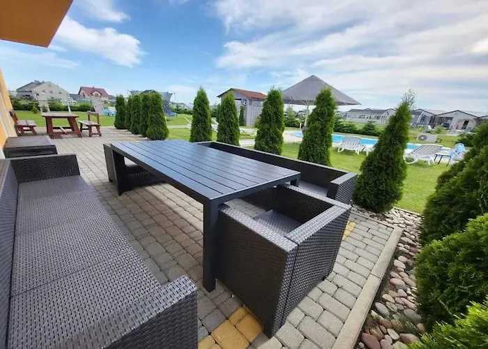 Comfortable Apartment, 5 Bedrooms, Summer Pool * Gaski (Koszalin)