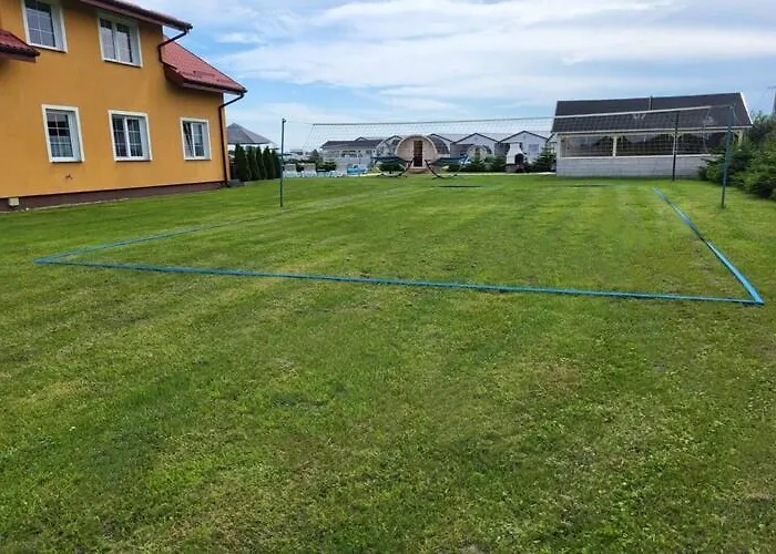 Comfortable Apartment, 5 Bedrooms, Summer Pool Apartment Gaski (Koszalin)