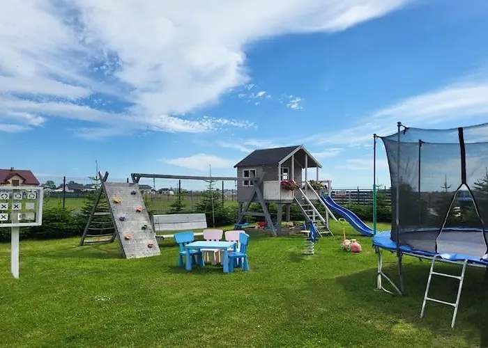 Comfortable Apartment, 5 Bedrooms, Summer Pool * Gaski (Koszalin)