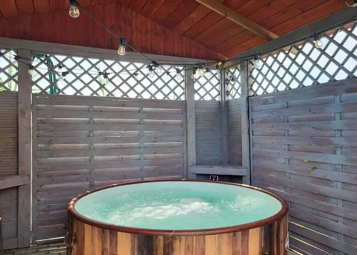 Apartment Comfortable Apartment, 5 Bedrooms, Summer Pool Gaski (Koszalin)